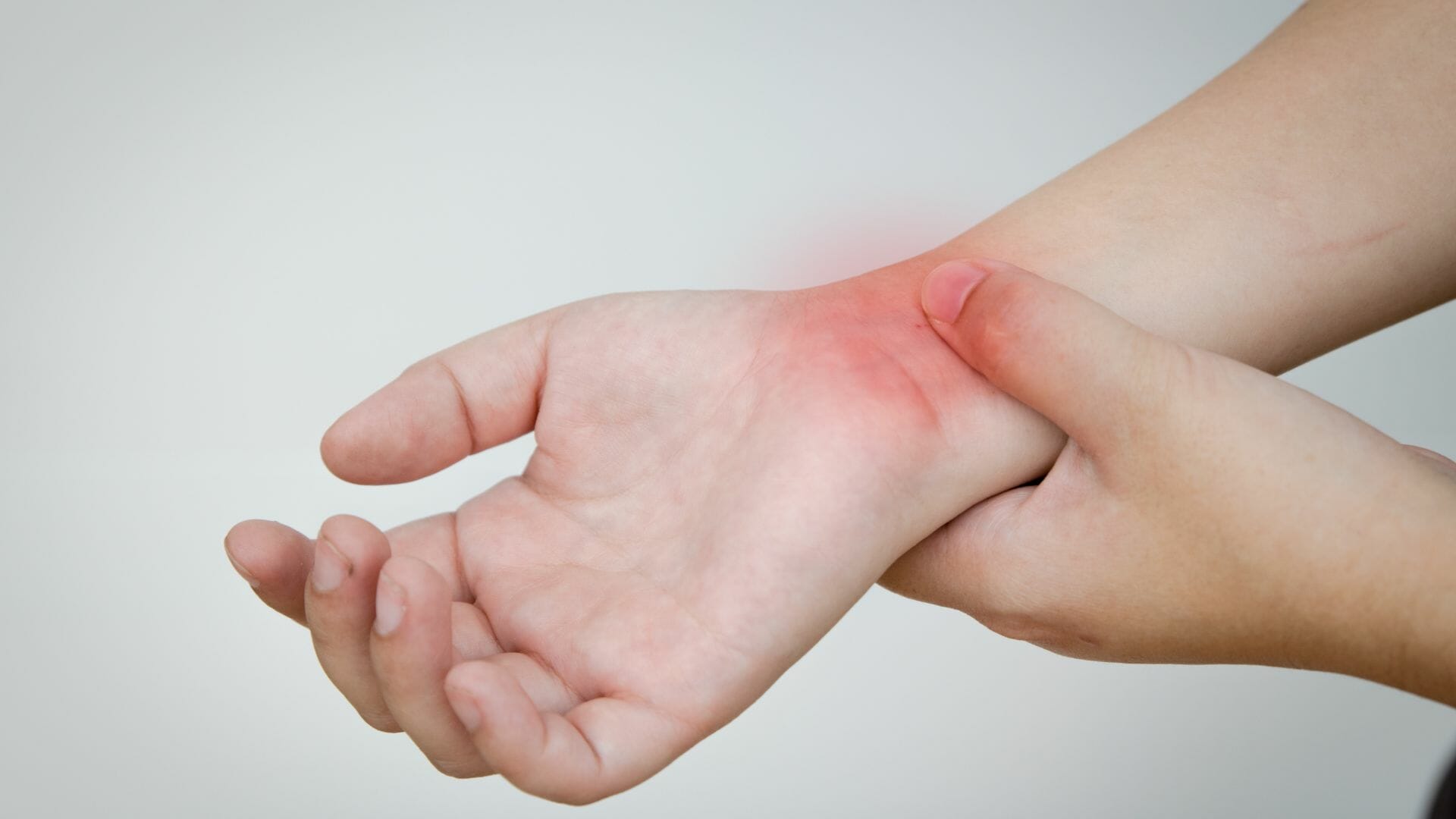 wrist pain after car accident wrist injury after car accident