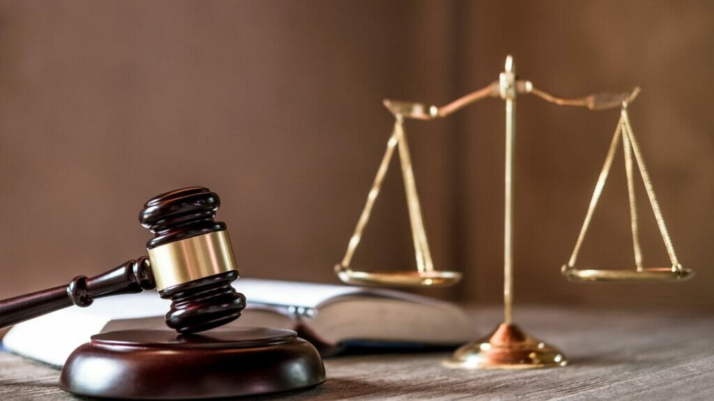 Creosote Exposure Attorneys in Chicago