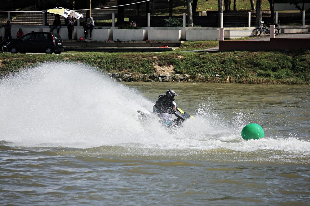Boat/Jet Ski Accident
