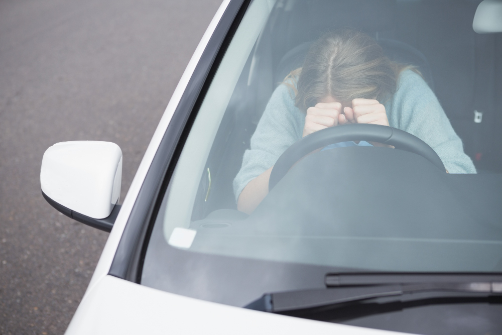 car accident hit head on steering wheel