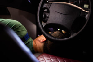 car accident hit head on steering wheel