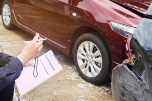 The Role of Collision Damage, Medical Treatment, and Lost Wages in Car Accident Settlements