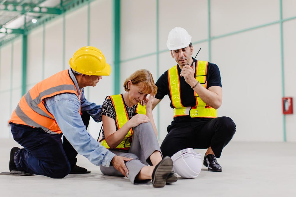What to Do If Injury Happened at Work vs Outside Workplace